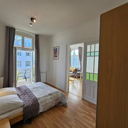 公寓 Frieda - 100m Zum