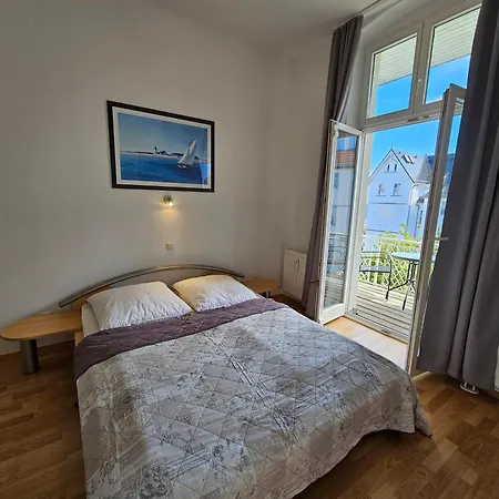 公寓 Frieda - 100m Zum